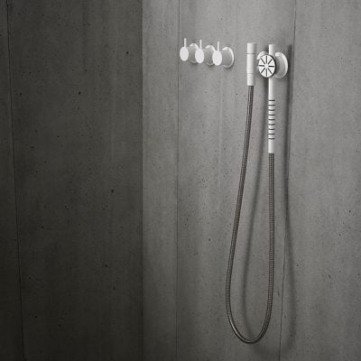 Vola 5471S-051 Brusesæt 54x25 cm Mørkeblå Vola 5471S-051 Brusesæt 54x25 cm Mørkeblå