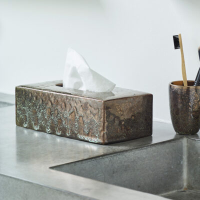 Aquanova Ugo Kleenex holder Vintage bronze Aquanova Ugo Kleenex holder Vintage bronze